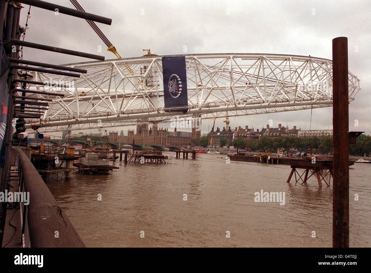 MILLENNIUM Wheel/Lift Stockfoto