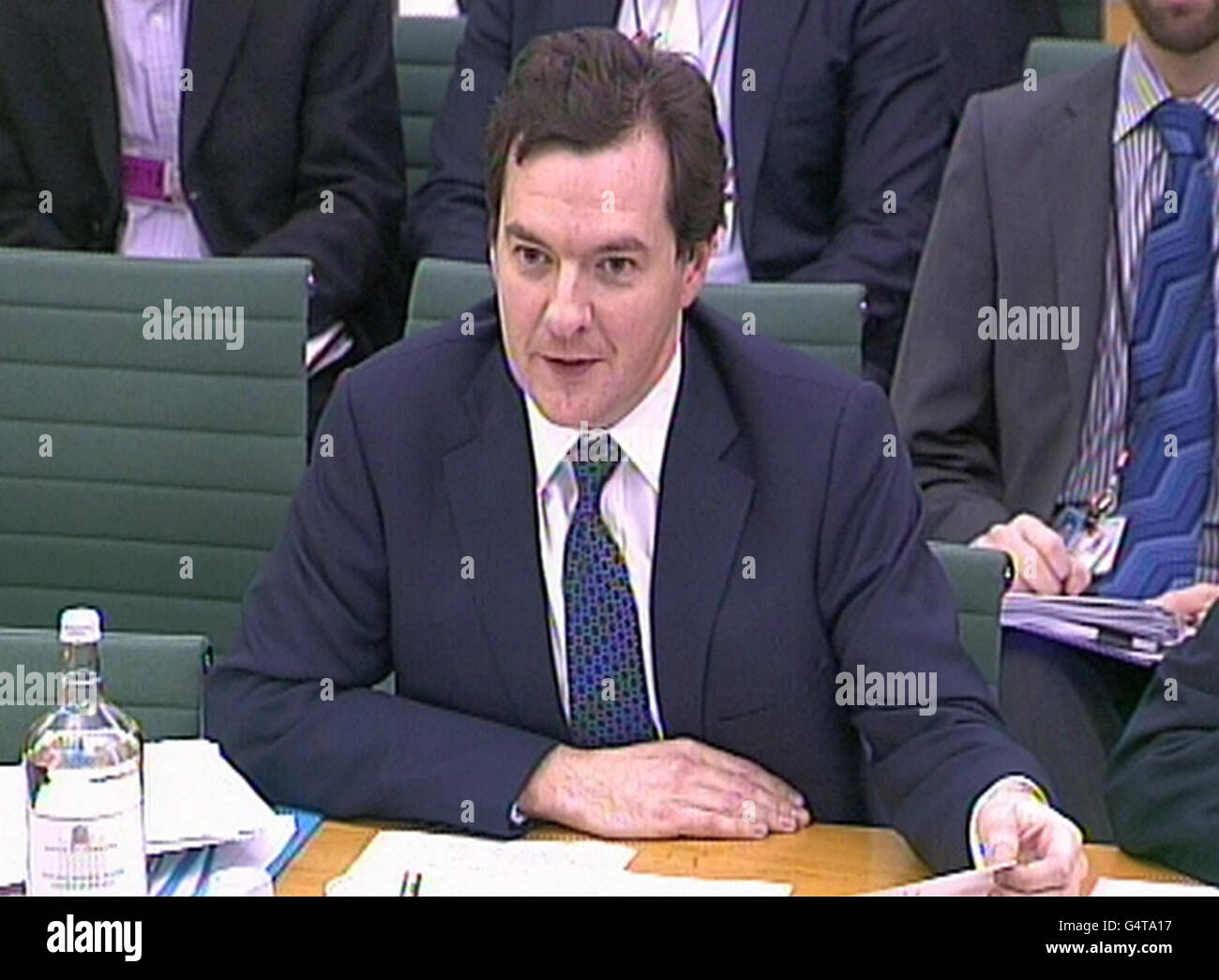 Schatzkanzler George Osborne beantwortet Fragen des Unterhausfinanzkomitees zur unabhängigen Bankenkommission. Stockfoto