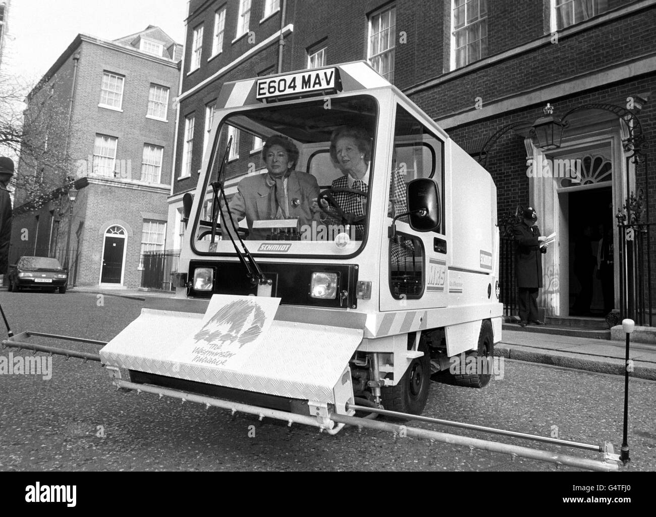 Transport - Margaret Thatcher - Street-Reinigungsmaschine - London Stockfoto