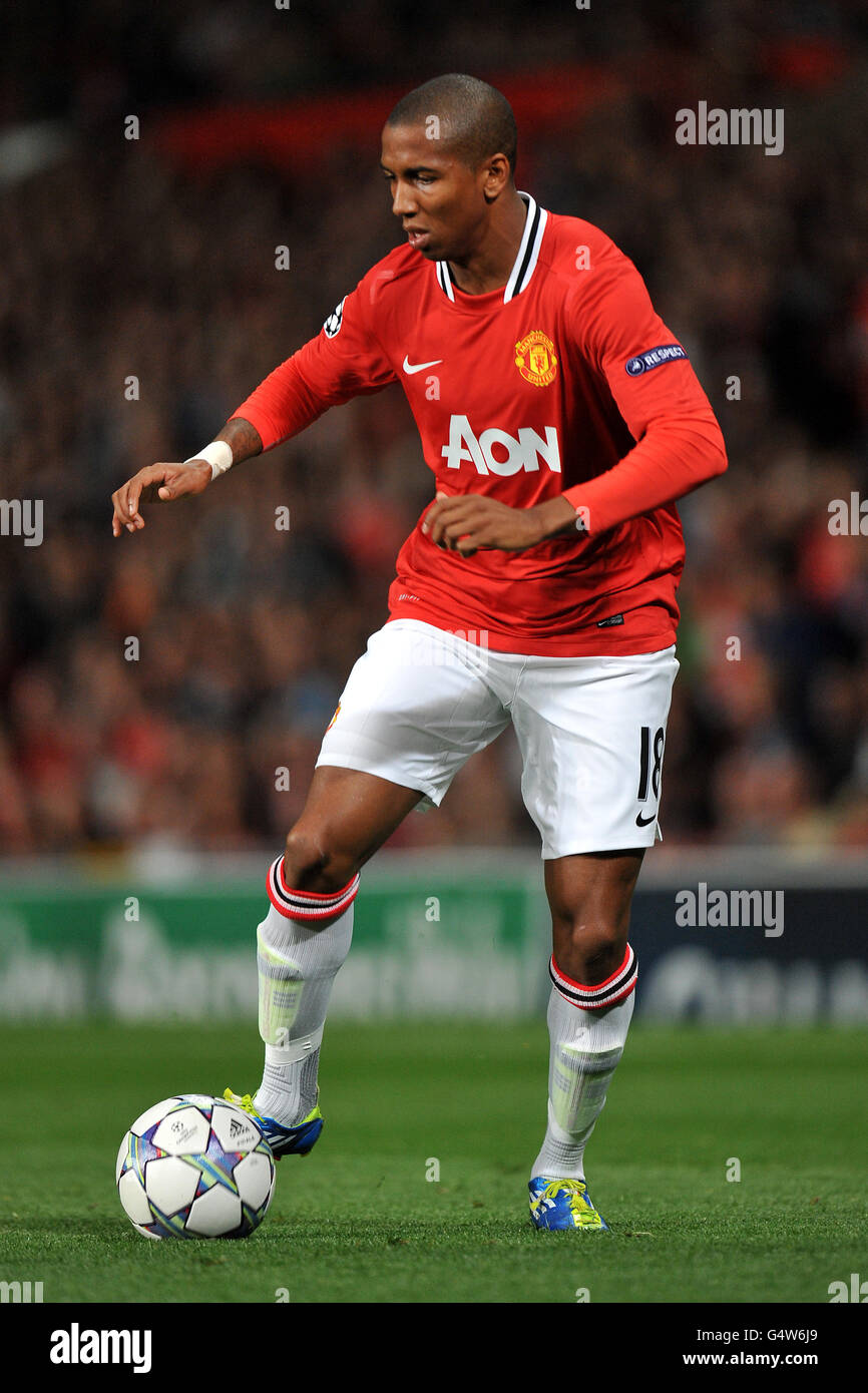 Fußball - UEFA Champions League - Gruppe C - Manchester United / FC Basel - Old Trafford. Ashley Young, Manchester United Stockfoto