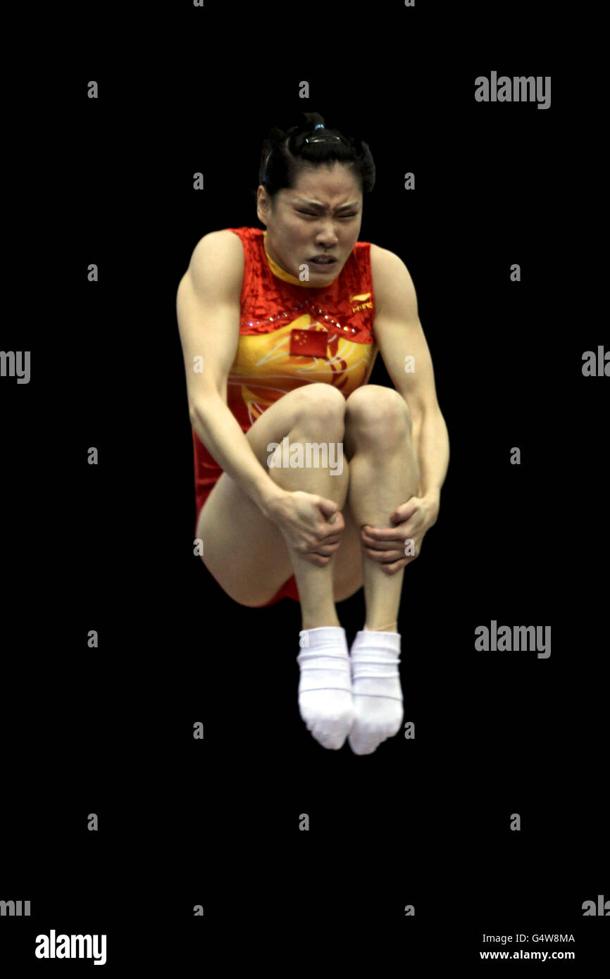 Dan Li aus China während der Trampolin- und Tumbling-Weltmeisterschaft Stockfoto