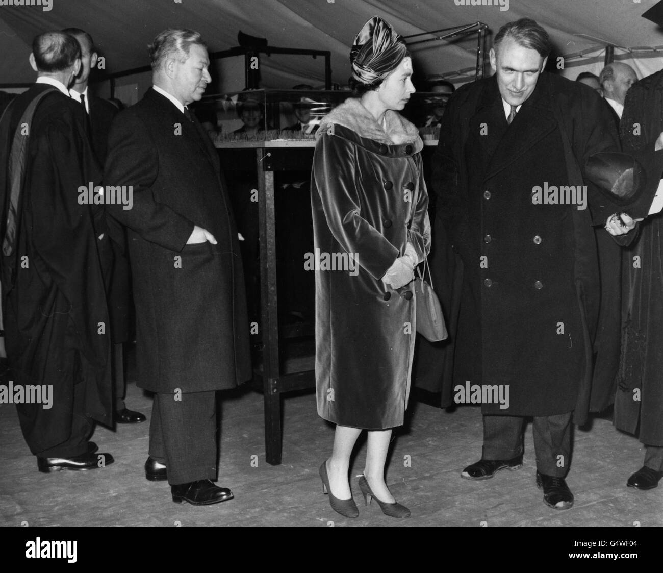 Royalty - Königin Elizabeth II - St. Catherines College in Oxford Stockfoto