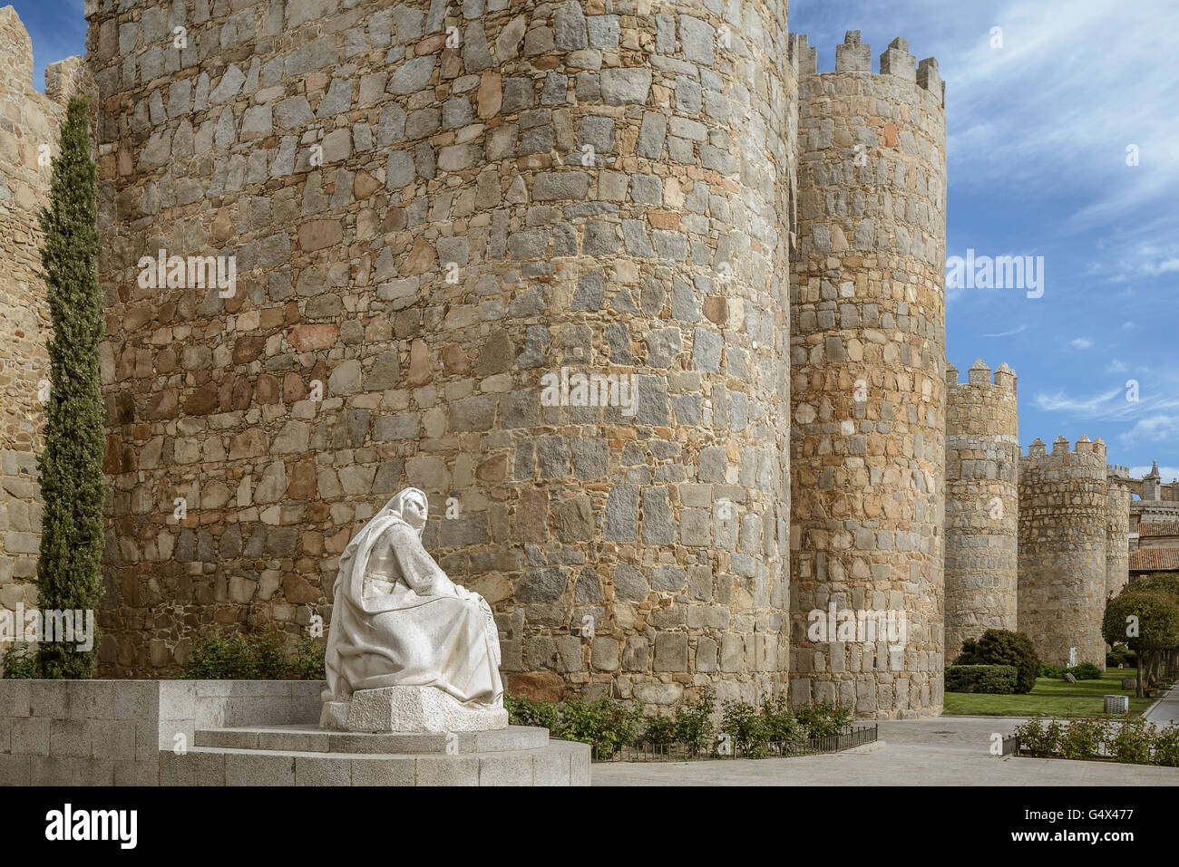 Denkmal der Heiligen Teresa von Jesus in der Nähe der Wand von Ávila, Kastilien und Leon, Spanien. Europa, Stockfoto