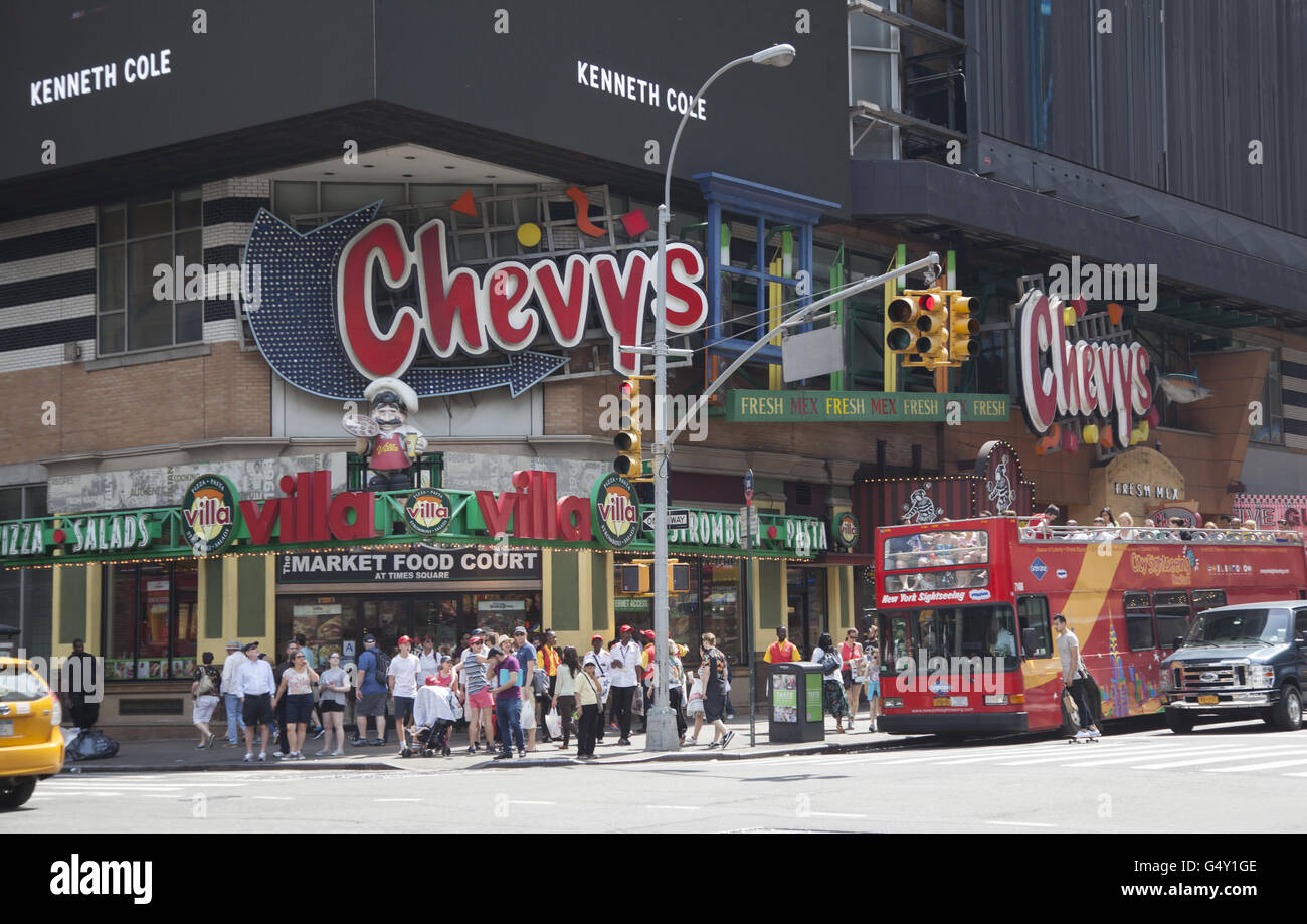 Chevys, ein mexikanisches Restaurant in 42nd Street und 8th Avenue in New York City, in der Times Square Gegend. Stockfoto