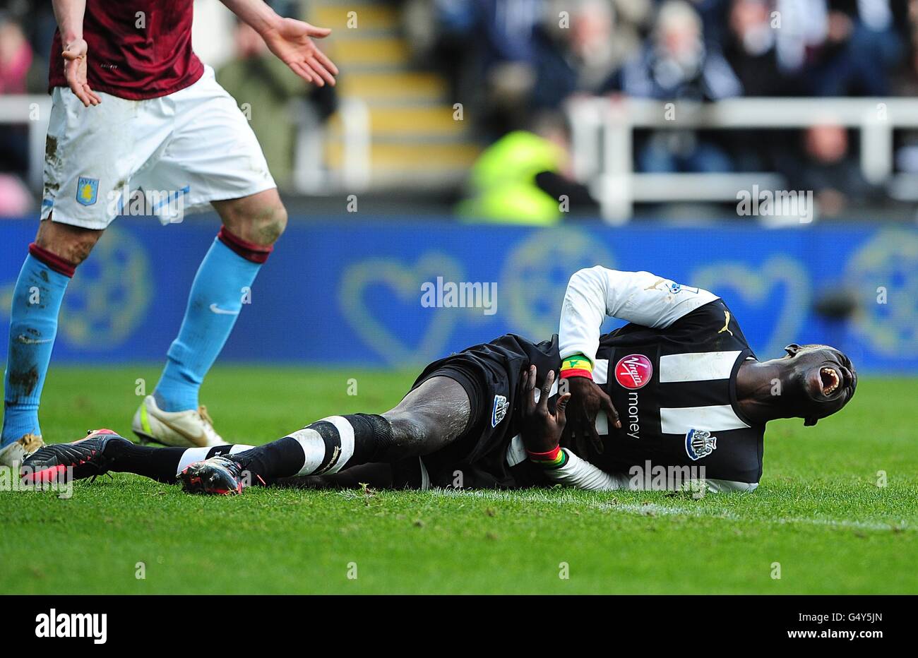 Fußball - Barclays Premier League - Newcastle United gegen Aston Villa - direkte Sportarena Stockfoto