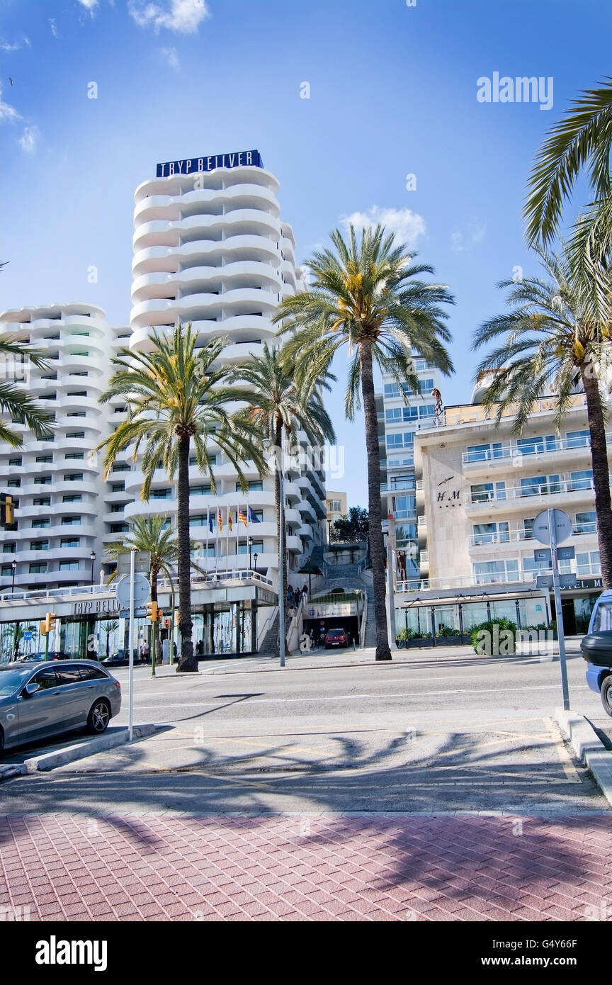 Hotel Tryp Bellver am Paseo Maritimo in Palma De Mallorca, Balearen, Spanien am 2. April 2016. Stockfoto