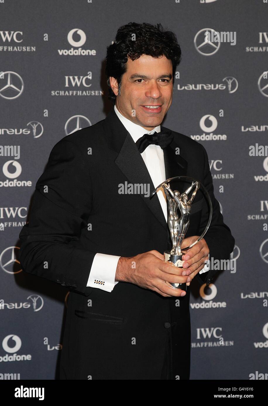 Ehemaliger brasilianischer Fußballspieler Rai mit dem Laureus Sport for Good Award bei den Laureus World Sports Awards 2012 in der Central Hall Westminster, Story's Gate, London. Stockfoto