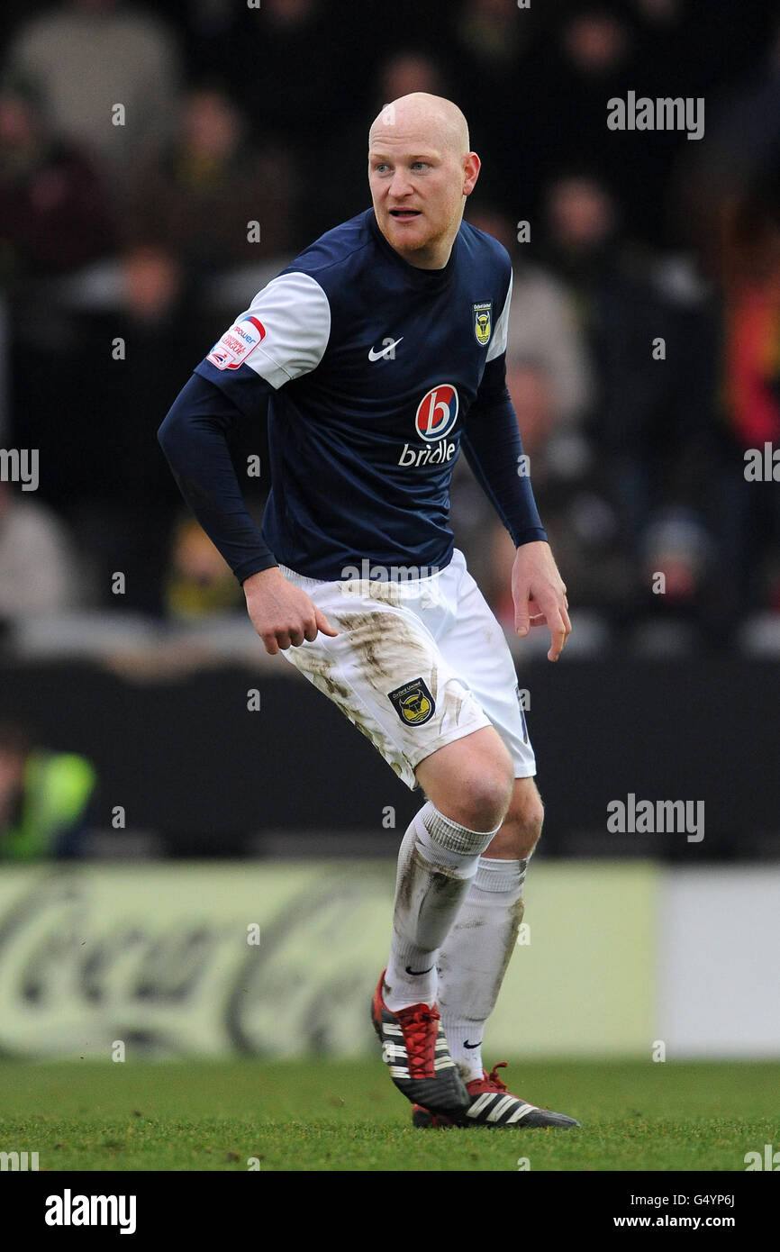 Fußball - Npower Football League Two - Burton Albion gegen Oxford United - Pirelli-Stadion Stockfoto