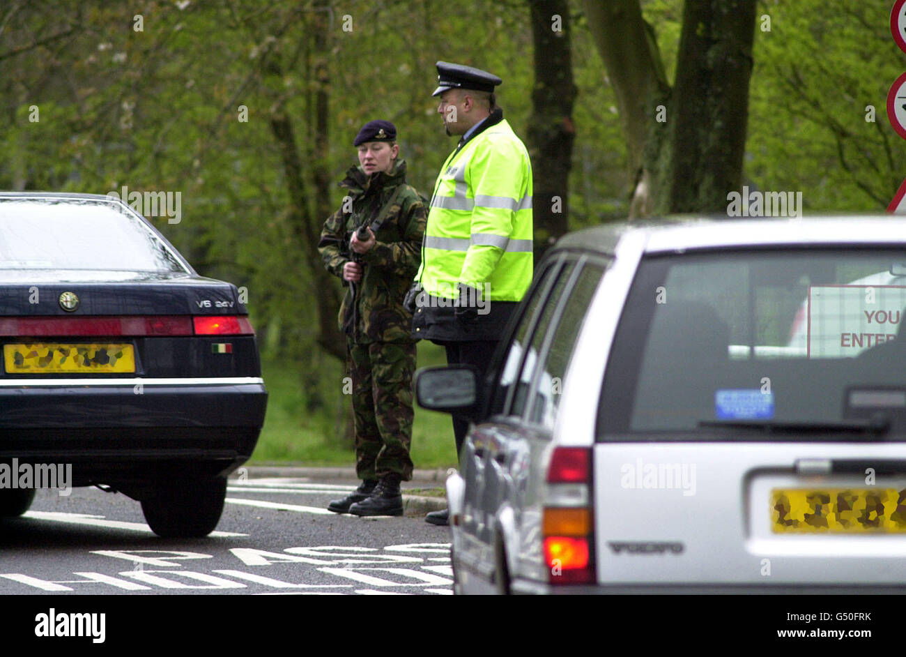 Die 14 Regiment Royal Artillery Base in Larkhill, Wiltshire, wo die Militärpolizei das Verschwinden von mehr als 30 Waffen untersucht. Das Verteidigungsministerium gab bekannt, dass 19 9-mm-Pistolen, 13 Schrotflinten und drei Starterpistolen fehlten. * Es wurde nach einer täglichen Routinekontrolle auf einem Waffenruck entdeckt. Stockfoto