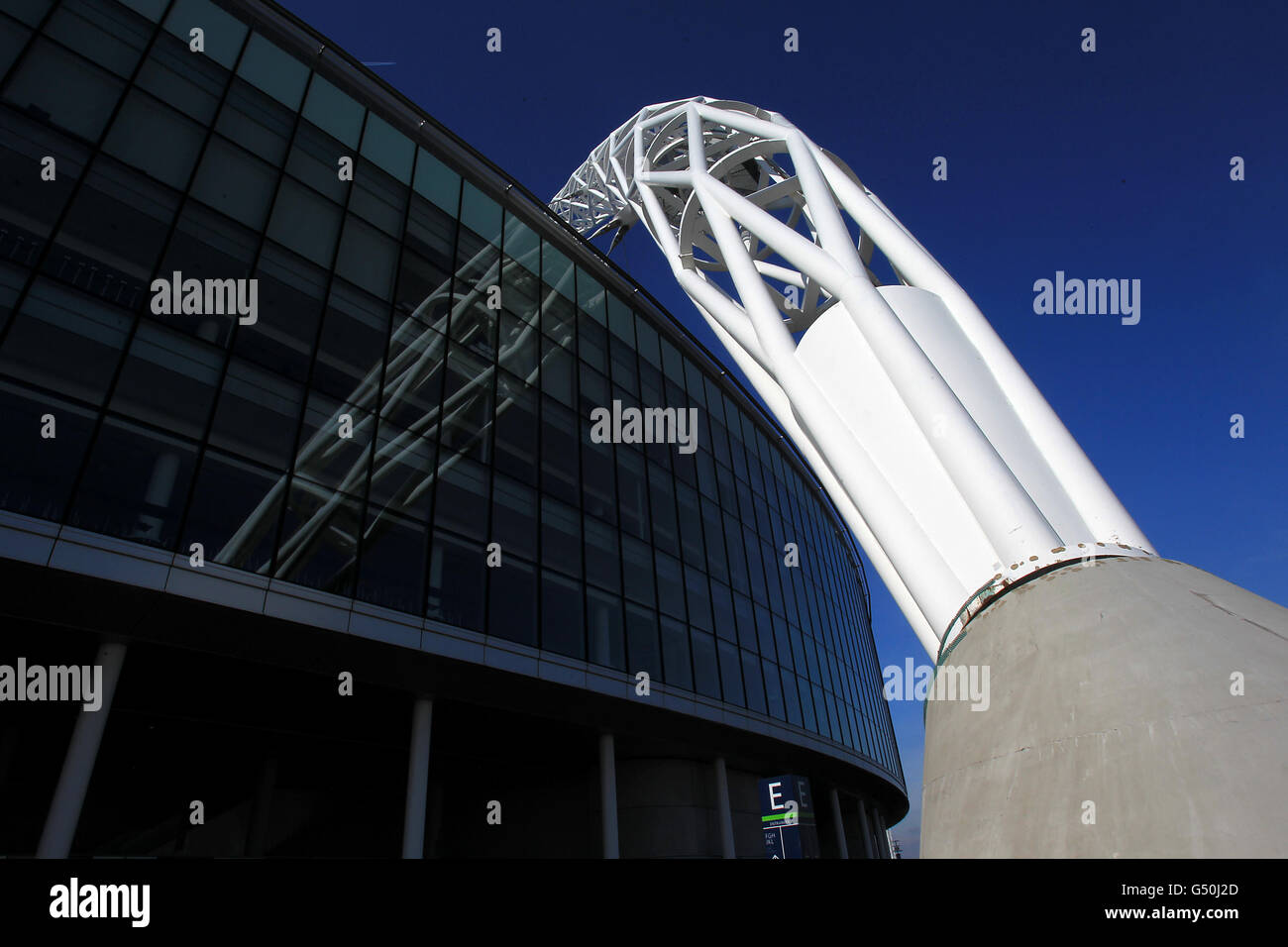 Fußball - Carling Cup - Finale - Cardiff City / Liverpool - Wembley Stadium. Gesamtansicht des Wembley Stadions Stockfoto