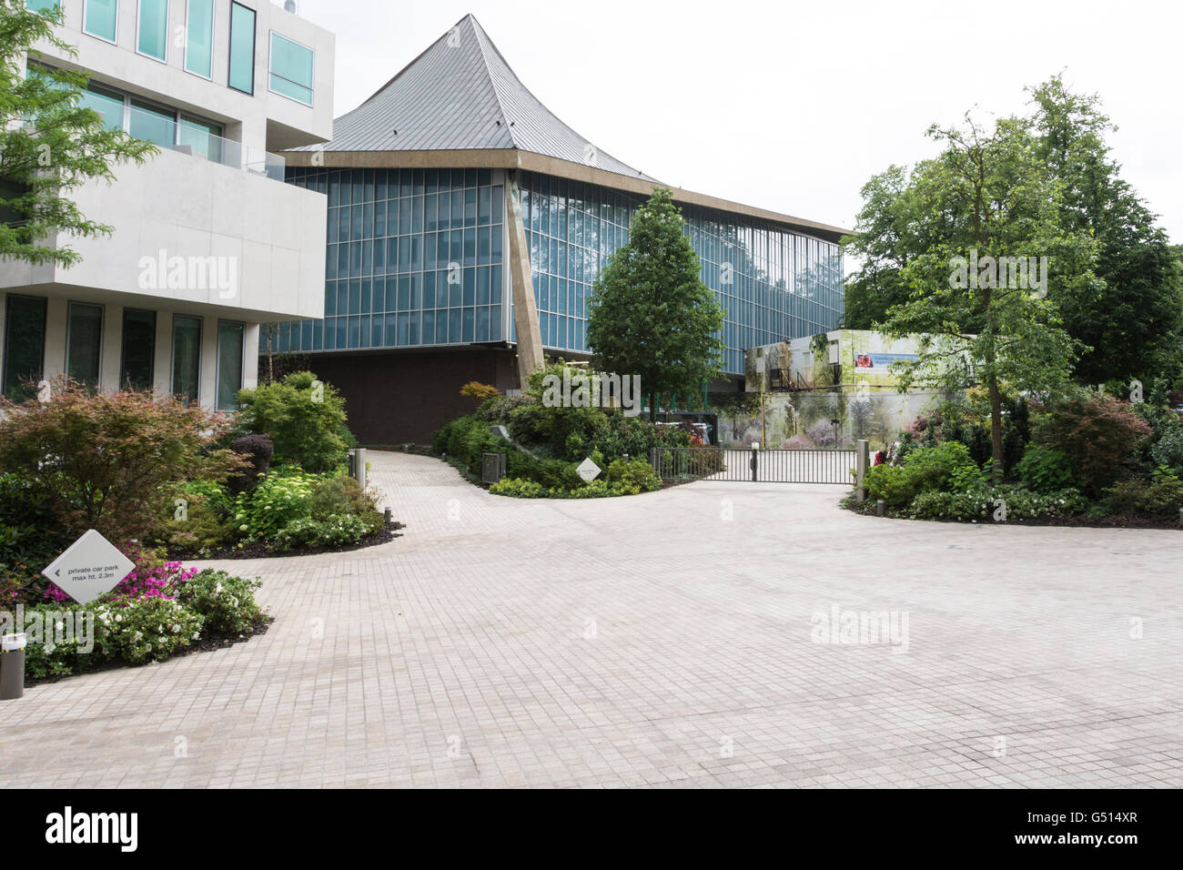 Das Design Museum (ehemalige Commonwealth Institute) auf Kensington High Street, London, England, UK Stockfoto