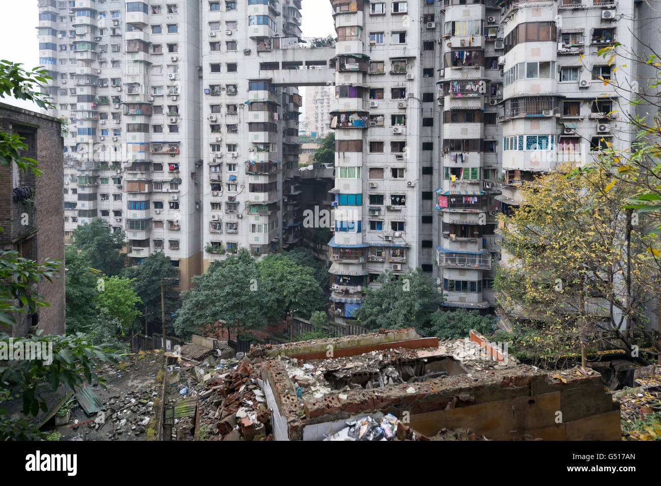 China, Chongqing, Wohngebäude Stockfotografie Alamy