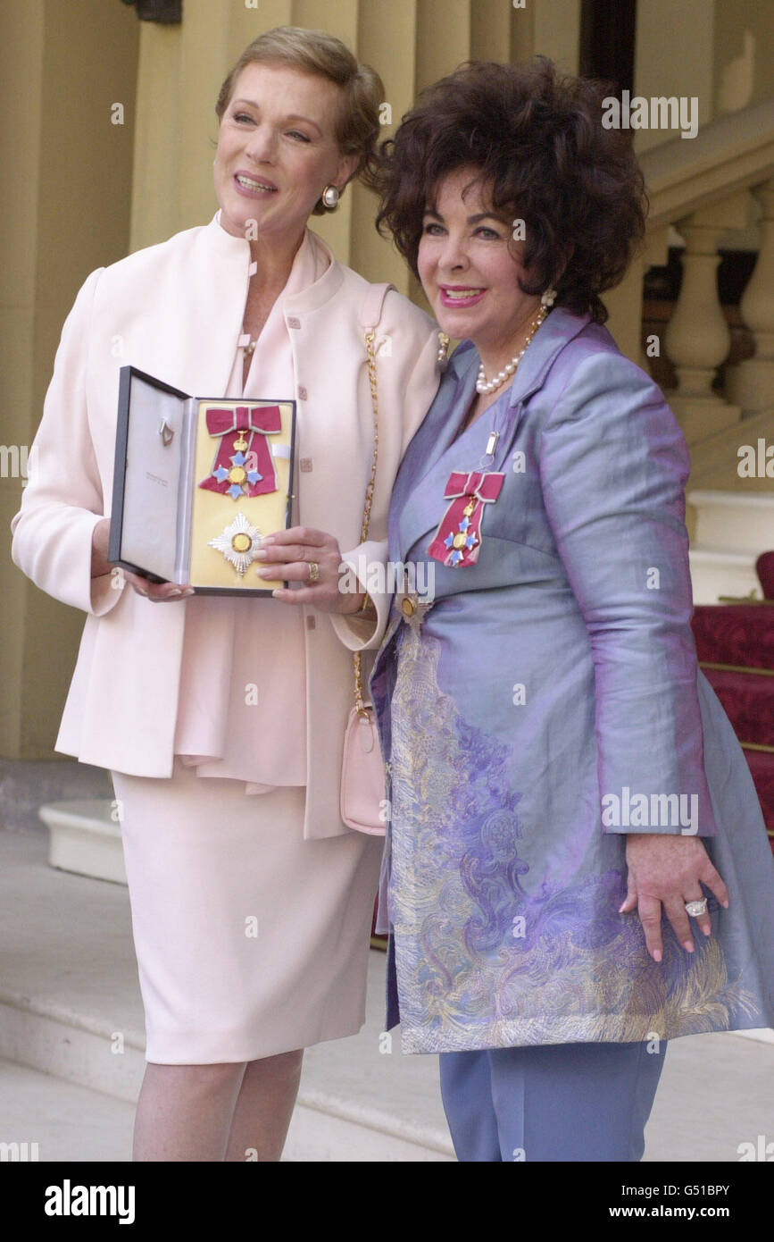 OBE Julie Andrews & Liz Taylor Stockfoto