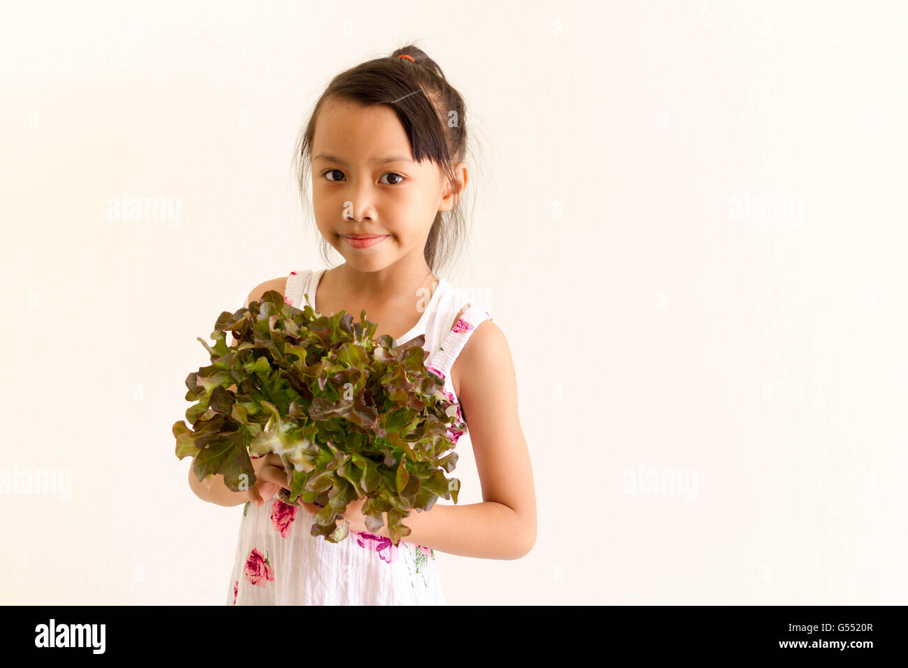 Asiatische Mädchen Kind ist Ausdruck der gesund Stockfoto