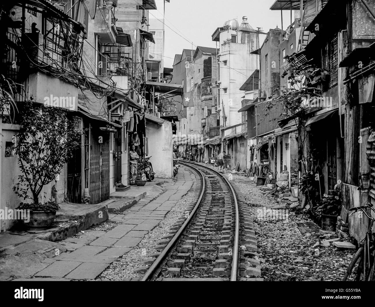 Eisenbahn-Kreuzung-Straße in Hanoi, Vietnam Stockfoto