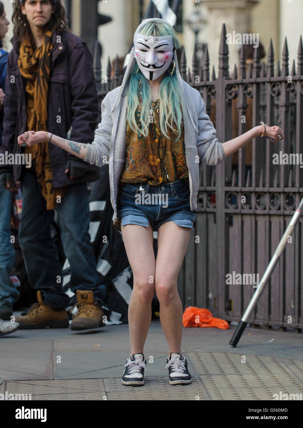 Occupy-Demonstranten tanzen in der Nähe der Bank of England, im Zentrum von London. Stockfoto