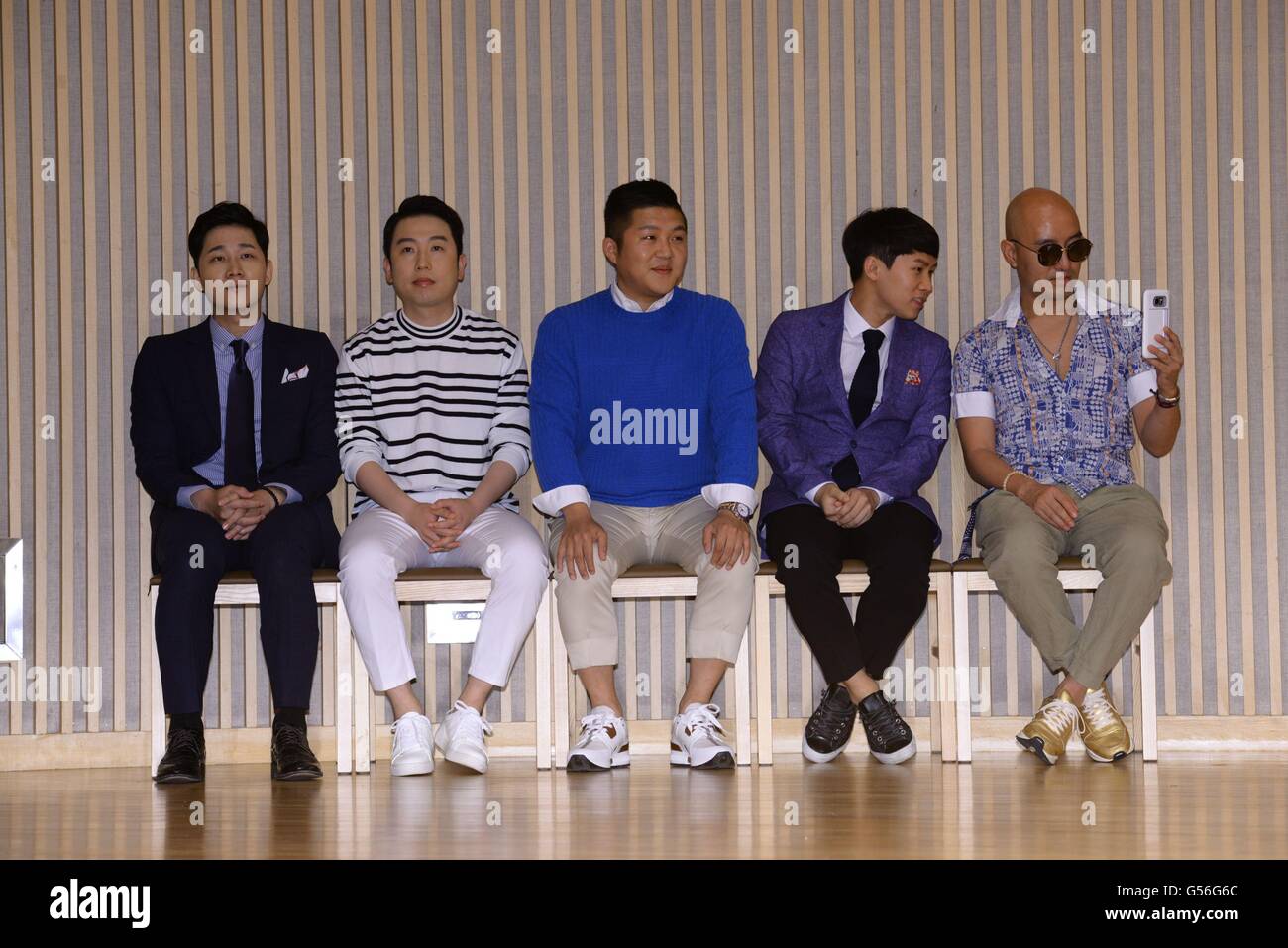 Seoul, Korea. 20. Juni 2016. Cho Se Ho, Hong Seok-Cheon Doo-Jin Lee teilnehmen Mobidic Produktion Konferenz in Seoul, Korea am 20. Juni 2016. (China und Korea Rechte heraus) © TopPhoto/Alamy Live-Nachrichten Stockfoto