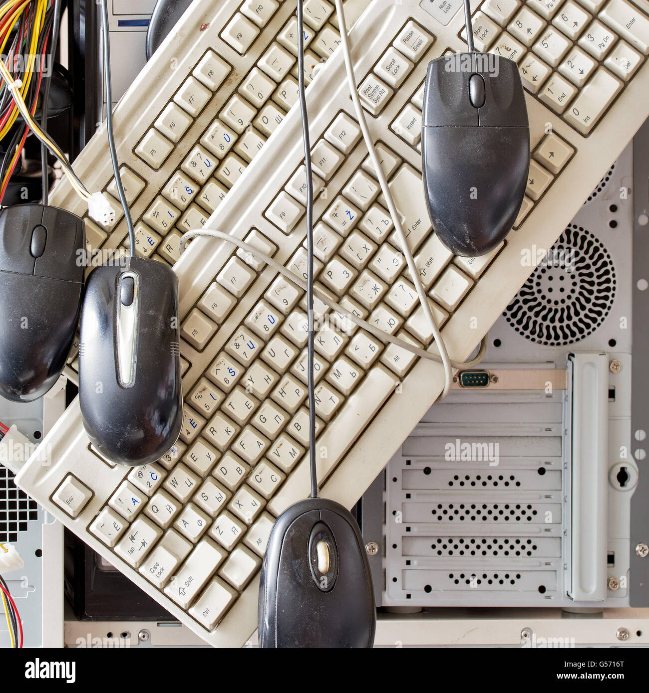alte Computer und Computerzubehör für elektronische recycling Stockfoto