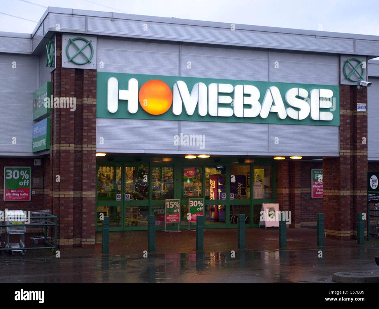 Sainsbury Homebase Verkauf Stockfoto