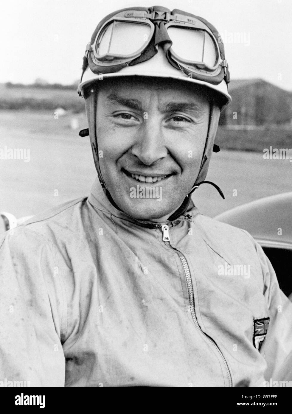 Motorsport - Roy Salvadori. Rennfahrer Roy Salvadori. Stockfoto