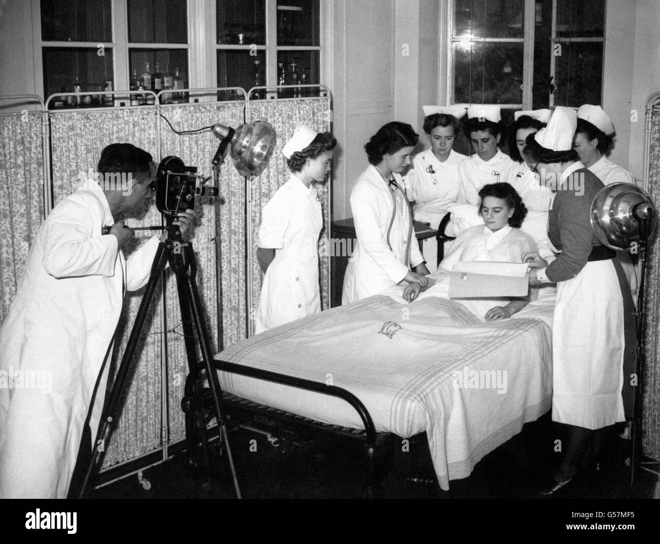 Film - Kurzfilm - Mitarbeiter der St. Nikolaus Hospital - 1949 Stockfoto