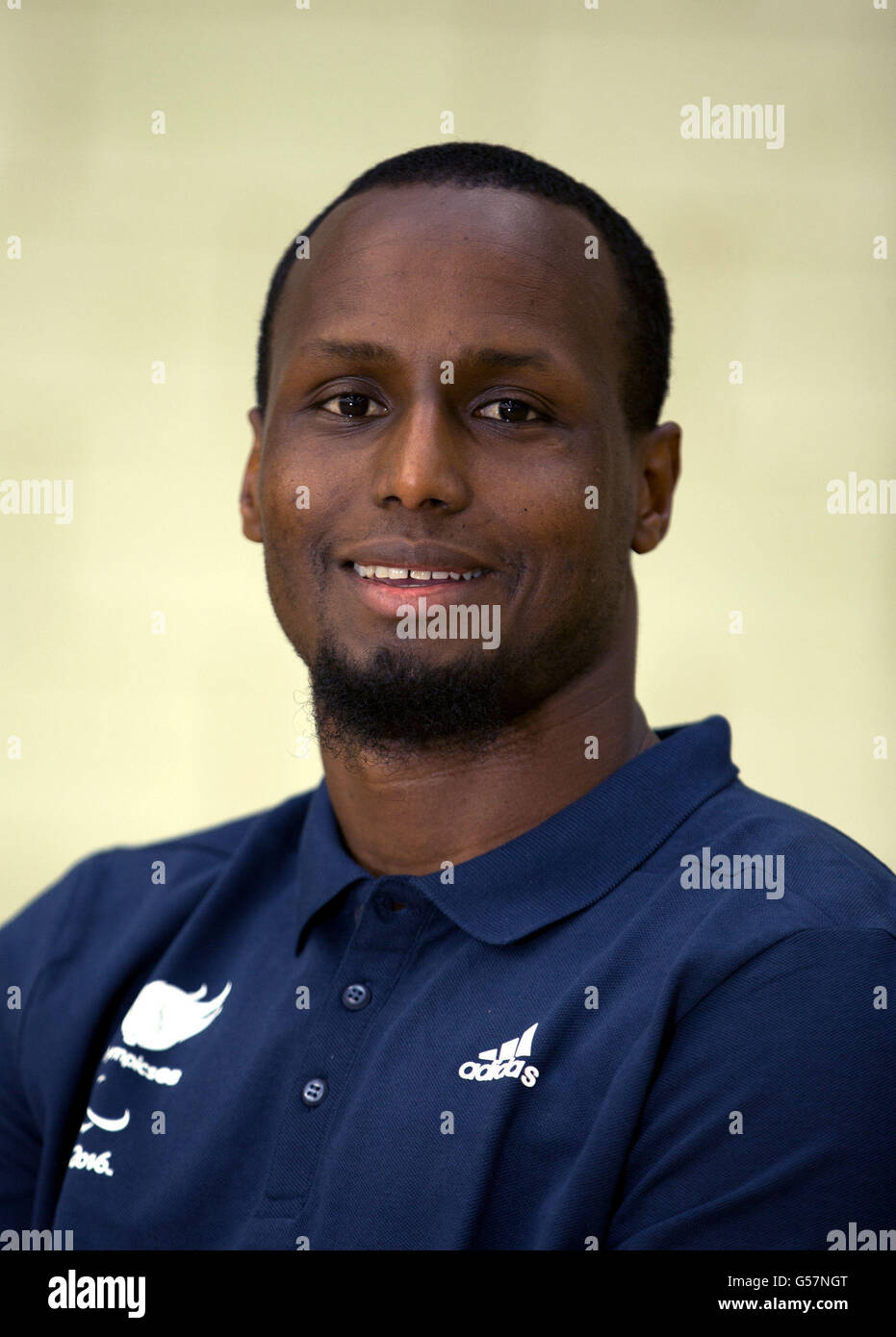 ParalympicsGB Abdi Jama posiert für ein Foto bei der Team-Ankündigung in der Leicester Community Sports Arena. Stockfoto