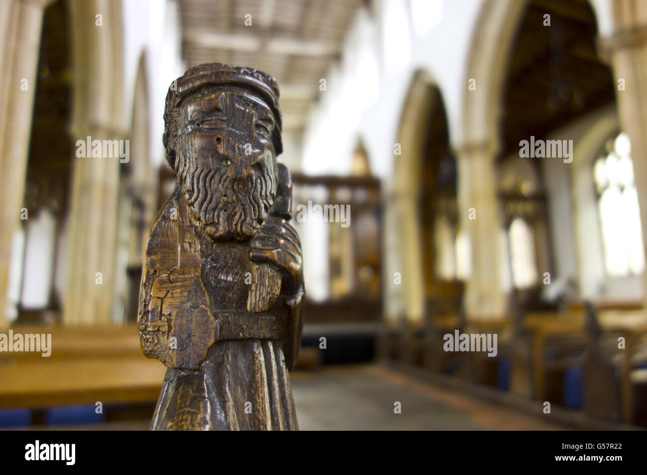 geschnitzte Pew Ende Blythburgh Kirche Stockfoto