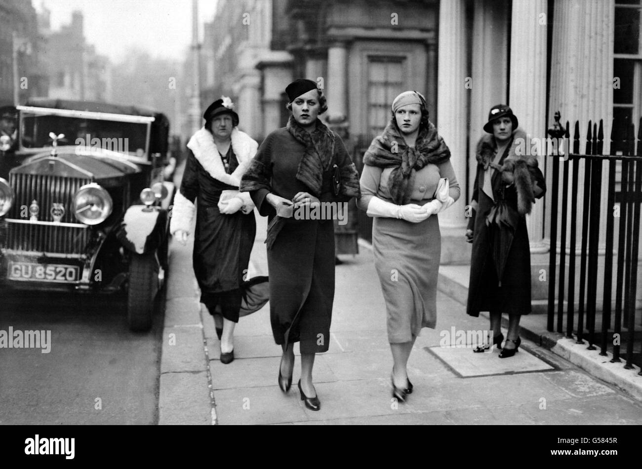 Damenmode - London - 1933 Stockfoto