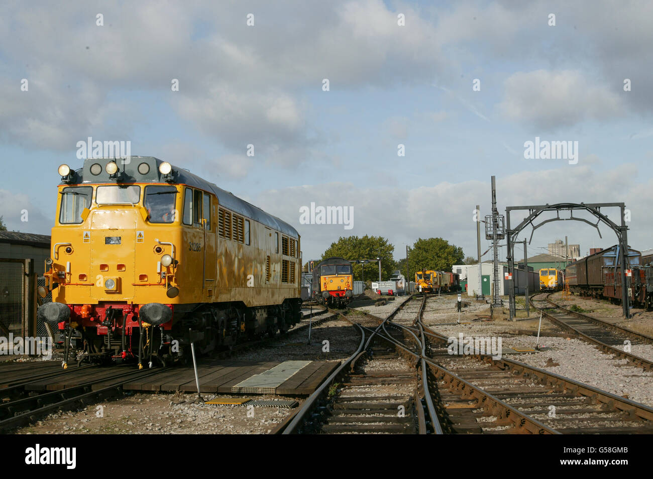 Netz-Schiene, Klasse 3. Vintage Diesel electric Build mit dem Pinsel. Stockfoto