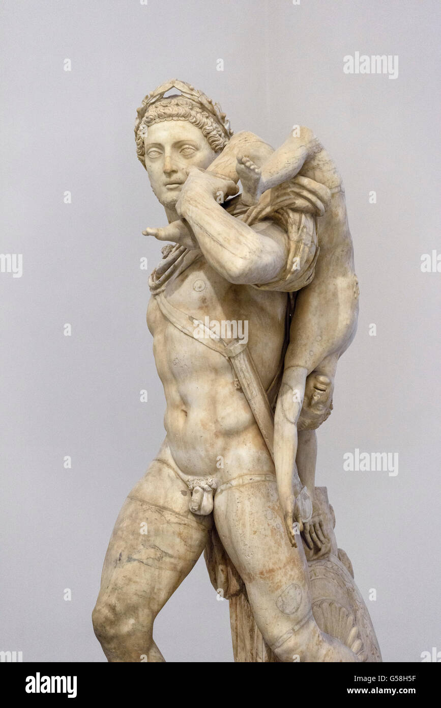 Neapel. Italien. Krieger mit Kind, Naples archäologische Nationalmuseum. Stockfoto