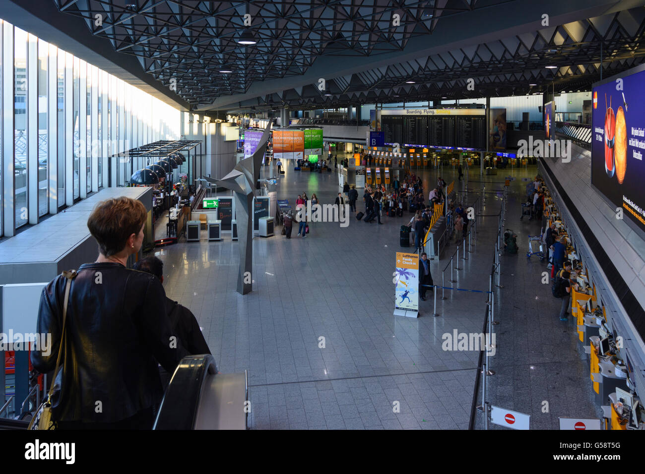 Flughafen Frankfurt: Terminal A mit Check-in - Bereich, Frankfurt Am Main, Deutschland, Hessen, Hessen, Stockfoto