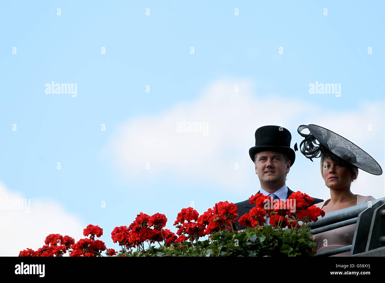 Pferderennen - The Royal Ascot Meeting 2012 - Tag 1 - Ascot Racecourse. Rennfahrer auf der Ascot Racecourse Stockfoto