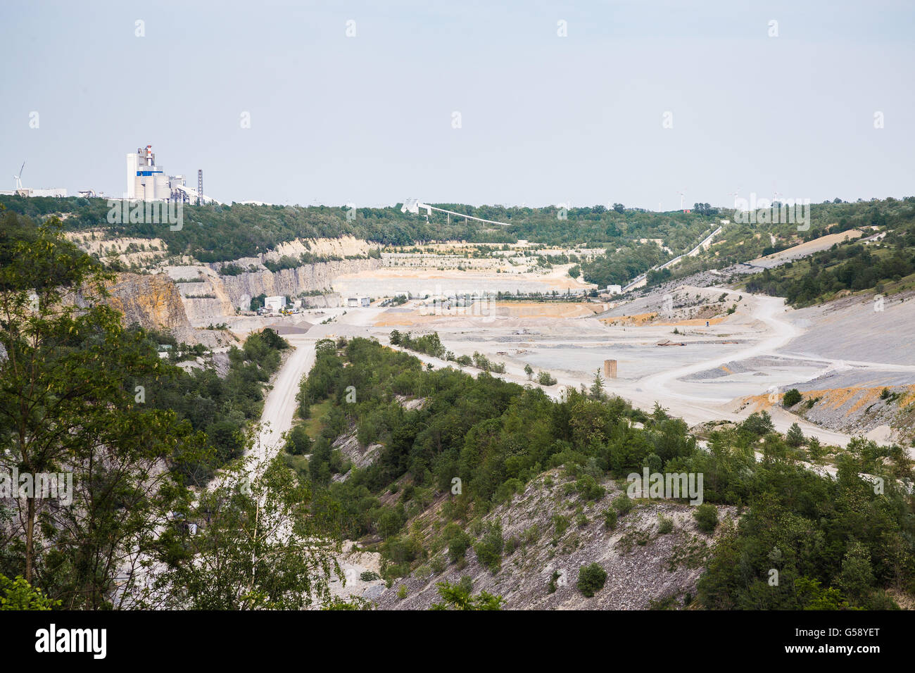 Unterseite der Tagebau in mir zu öffnen Stockfoto