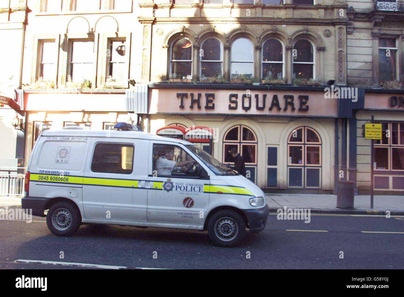 Leeds Fußballer Studie The Square pub Stockfoto