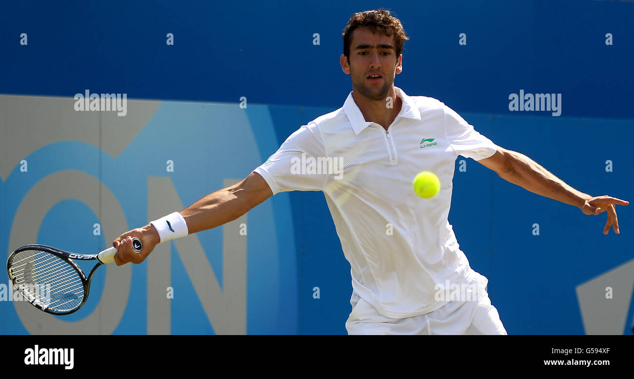 Der Kroatische Marin Cilic im Einsatz gegen den US-Amerikaner Sam Querrey am sechsten Tag der AEGON Tennis Championships 2012 im Queen's Club, London Stockfoto