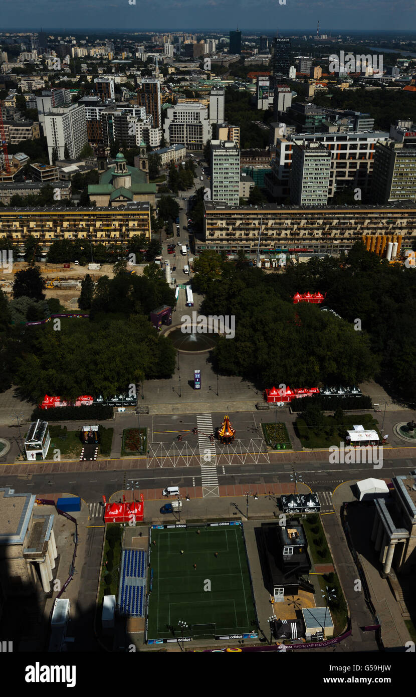Blick Auf Die Stadt - Warschau. Ein allgemeiner Blick auf Warschau von der Aussichtsplattform auf dem Palast der Kultur und Wissenschaft aus gesehen Stockfoto