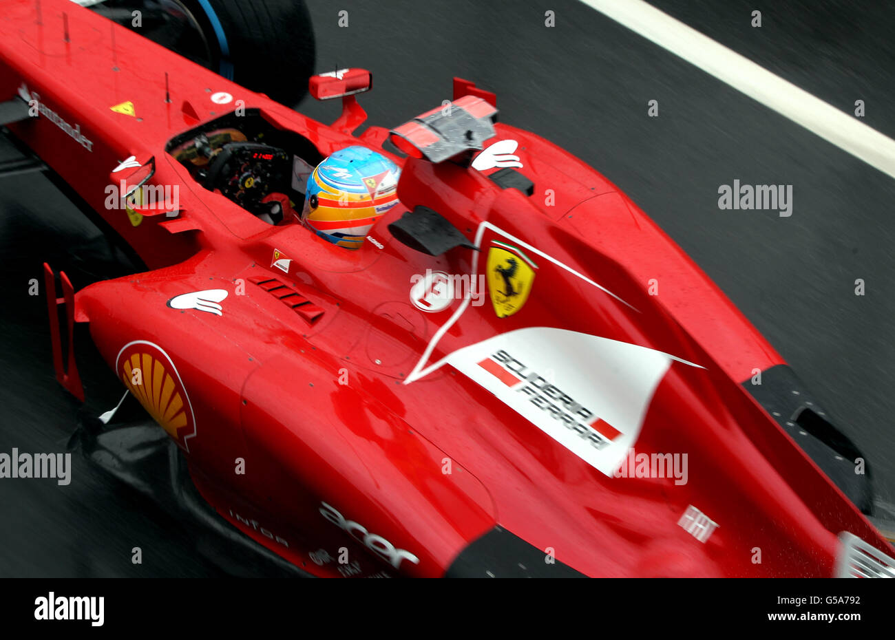 Motorsport - Formel-1-Weltmeisterschaft 2012 - Großer Preis Von Großbritannien - Trainingstag - Silverstone. Scuderia Ferrari Pilot Fernando Alonso aus Spanien beim Training des Grand Prix von Großbritannien in Silverstone, Northamptonshire. Stockfoto