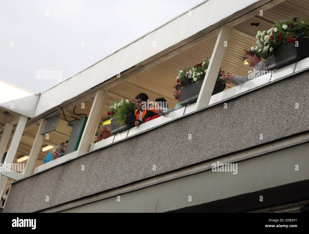 Olympia - Fußball-Nationalmannschaft Brasilien ankommen - Heathrow Flughafen Stockfoto