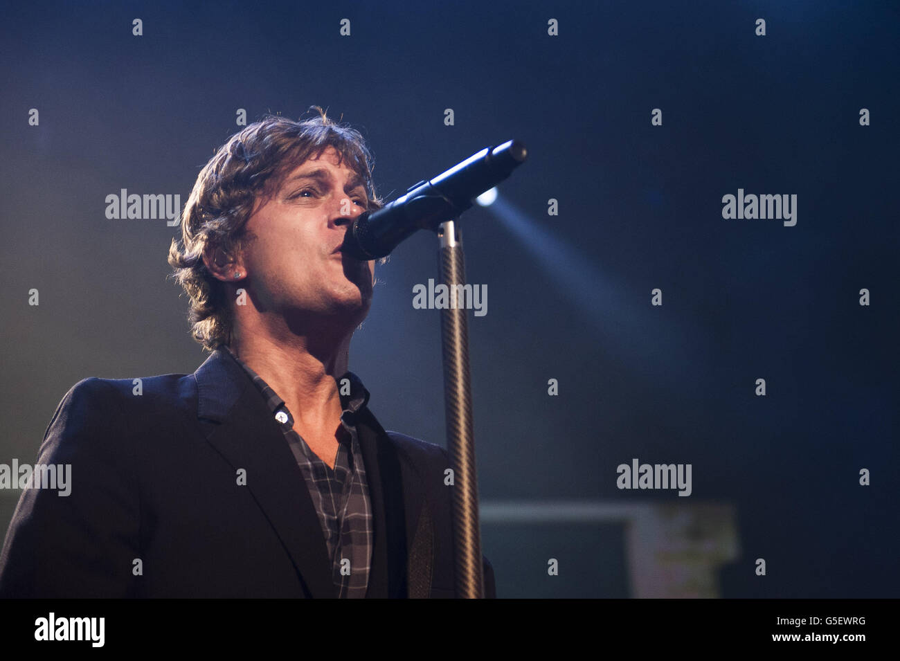 Rob Thomas von Matchbox Twenty tritt im Roundhouse in London auf, im Rahmen des iTunes Festivals 2012. Stockfoto