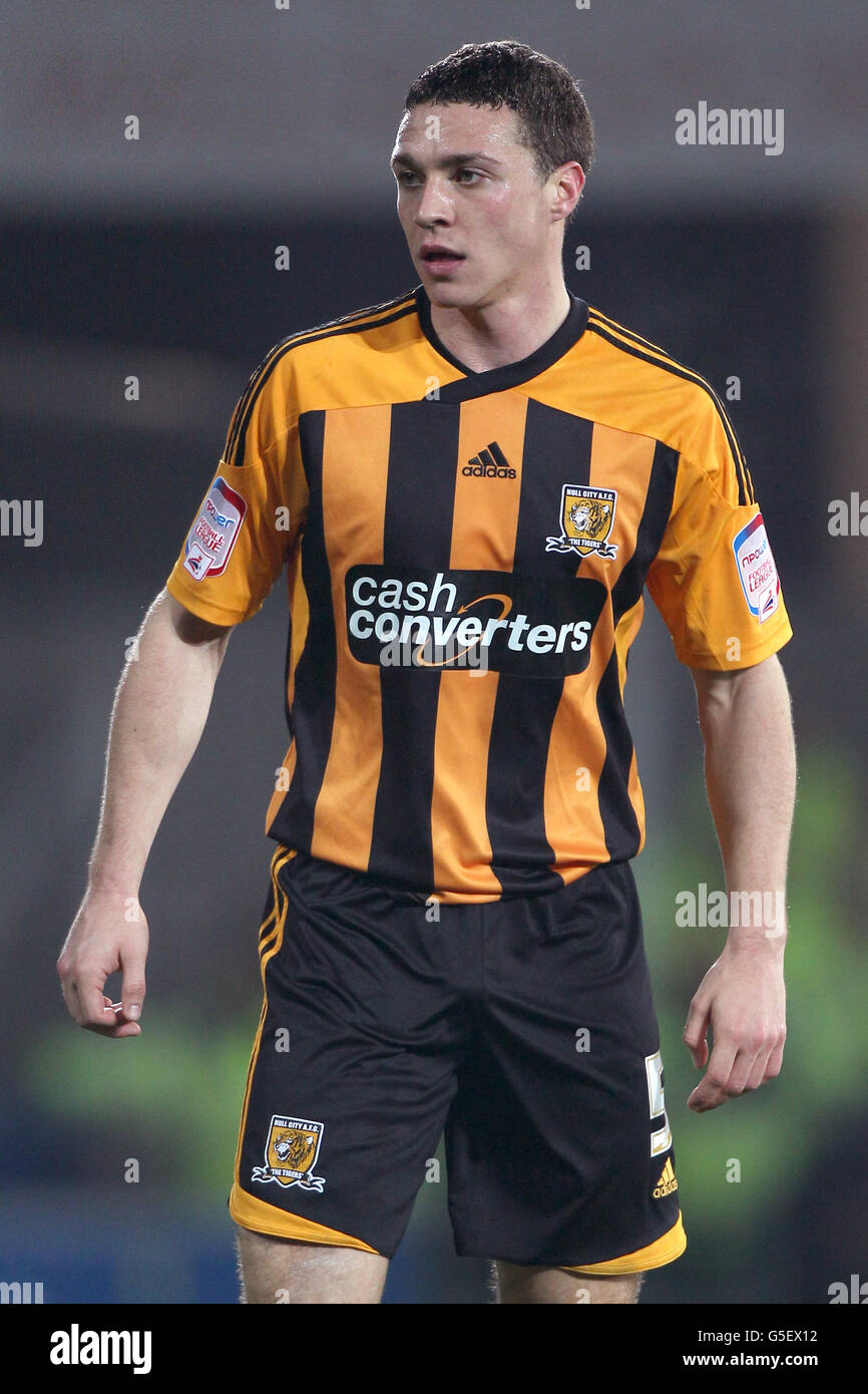 Fußball - npower Football League Championship - Cardiff City gegen Hull City - Cardiff City Stadium. James Chester, Hull City Stockfoto