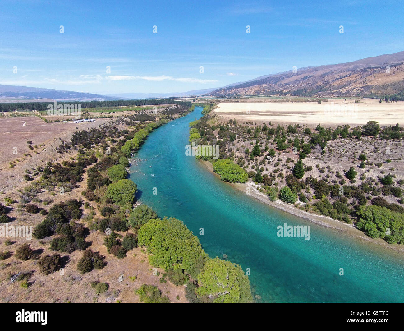 Clutha River, Central Otago, Südinsel, Neuseeland - Drohne Luftbild Stockfoto