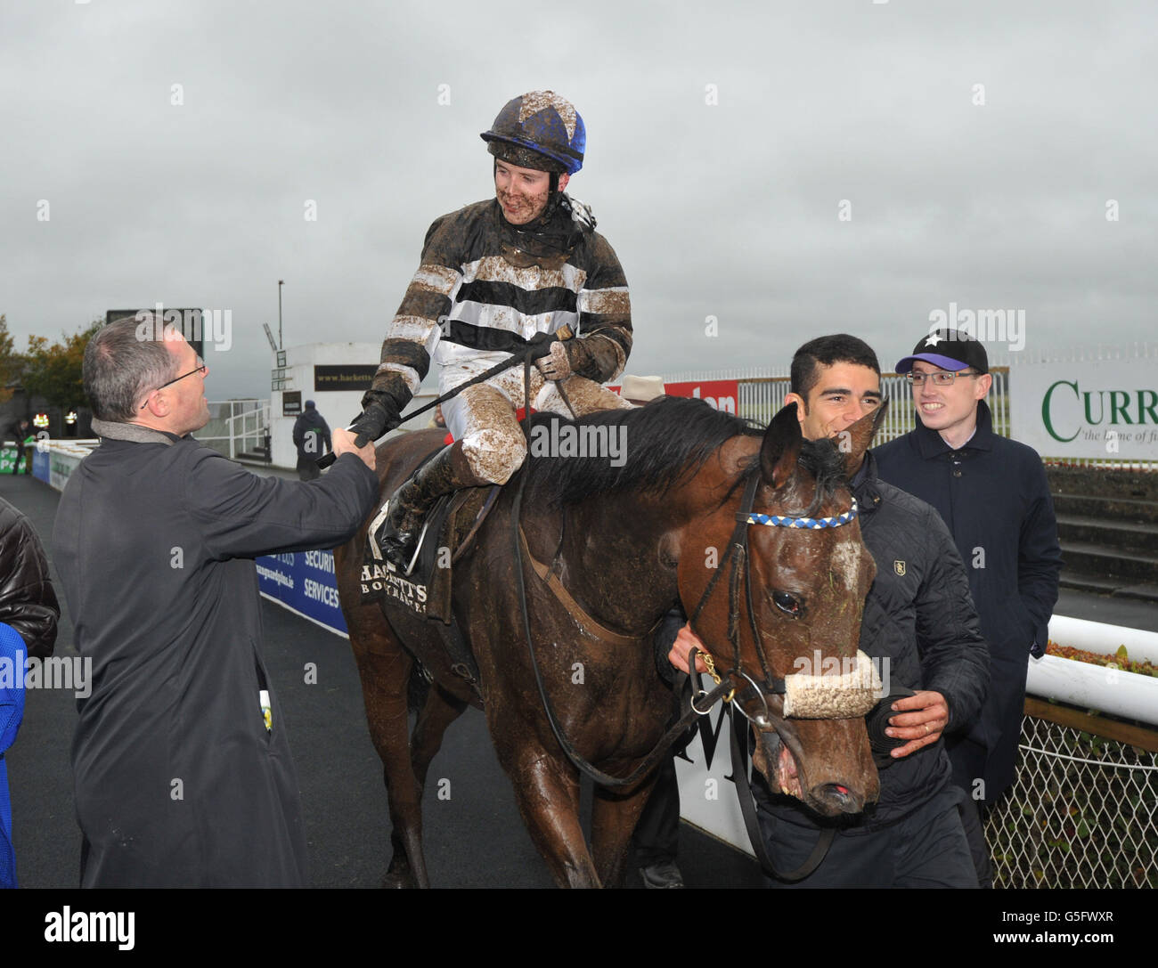 Jockey leigh roche -Fotos und -Bildmaterial in hoher Auflösung – Alamy