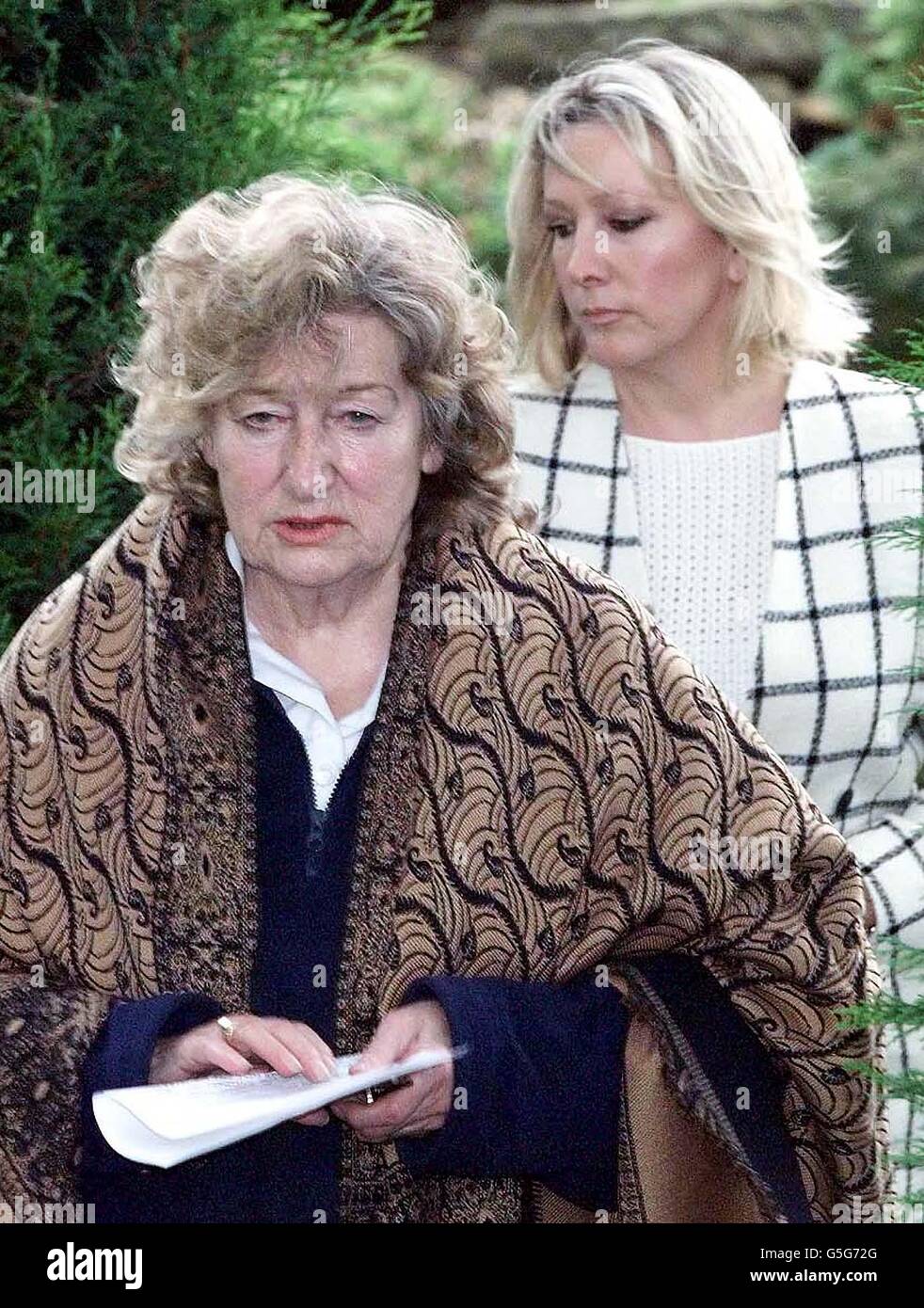 Joyce ridley mutter sonntag express reporterin yvonne ridley -Fotos und ...