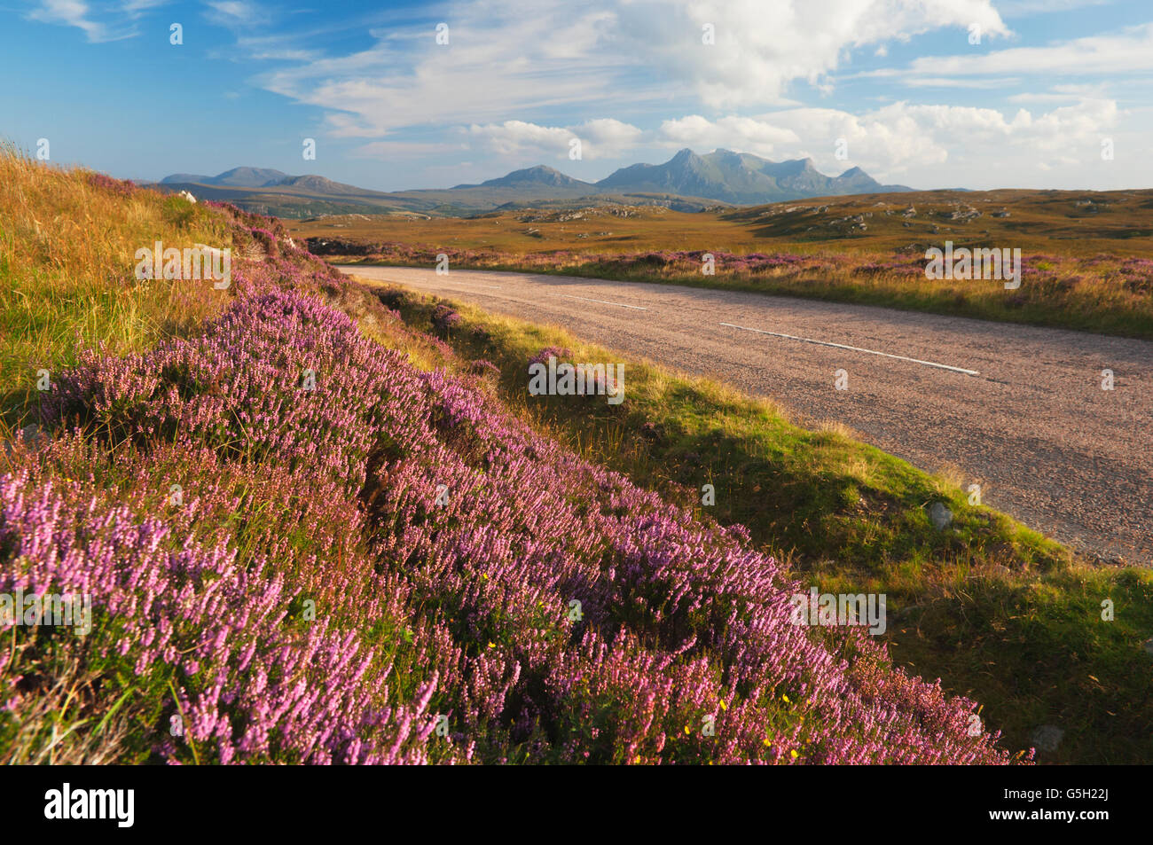 Die Nordküste 500 Route in der Nähe der Zunge, Sutherland, der Schottischen Highlands. Stockfoto