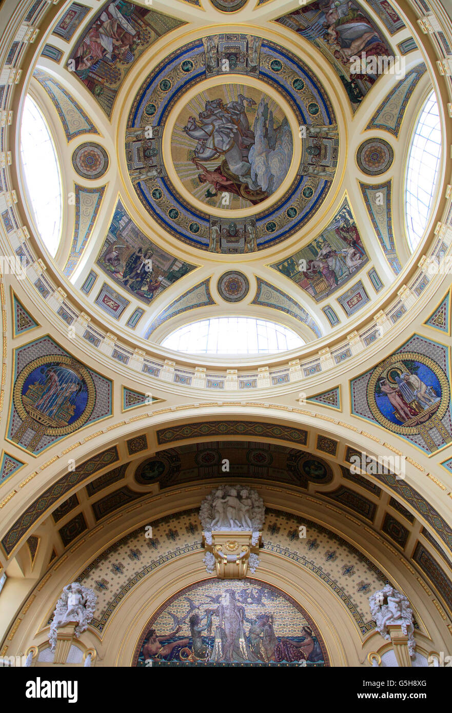 Ungarn Budapest Széchenyi Bädern Eingangshalle Stockfoto