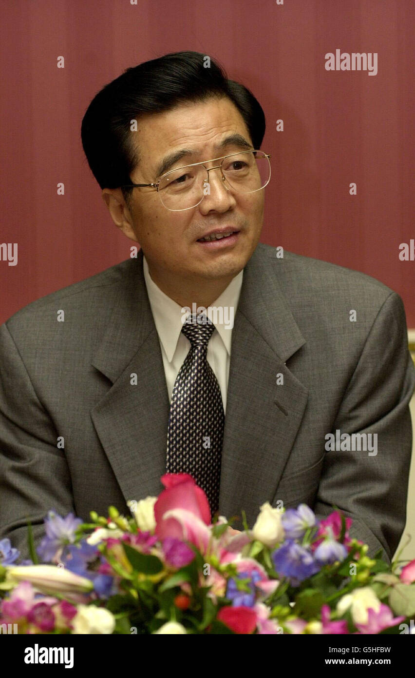 Herr Hu Jintao, Vizepräsident der Volksrepublik China, trifft sich mit Studenten am Imperial College in London. Herr Hu wird als zukünftiger chinesischer Führer getippt. Stockfoto