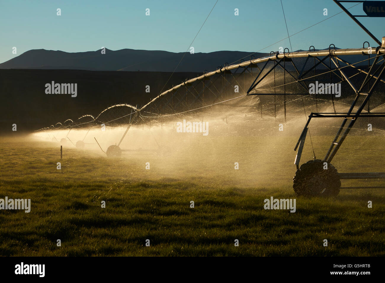 Center Pivot Bewässerung, in der Nähe von Twizel, Mackenzie District, South Canterbury, Südinsel, Neuseeland Stockfoto
