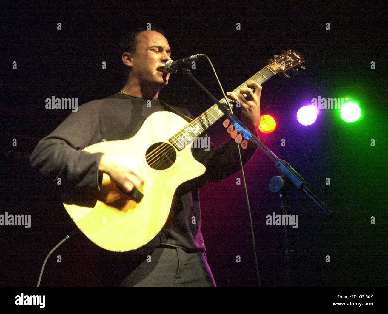 Der amerikanische Folk-Rock-Sänger Dave Matthews tritt im Hanover Grand in London auf. Stockfoto