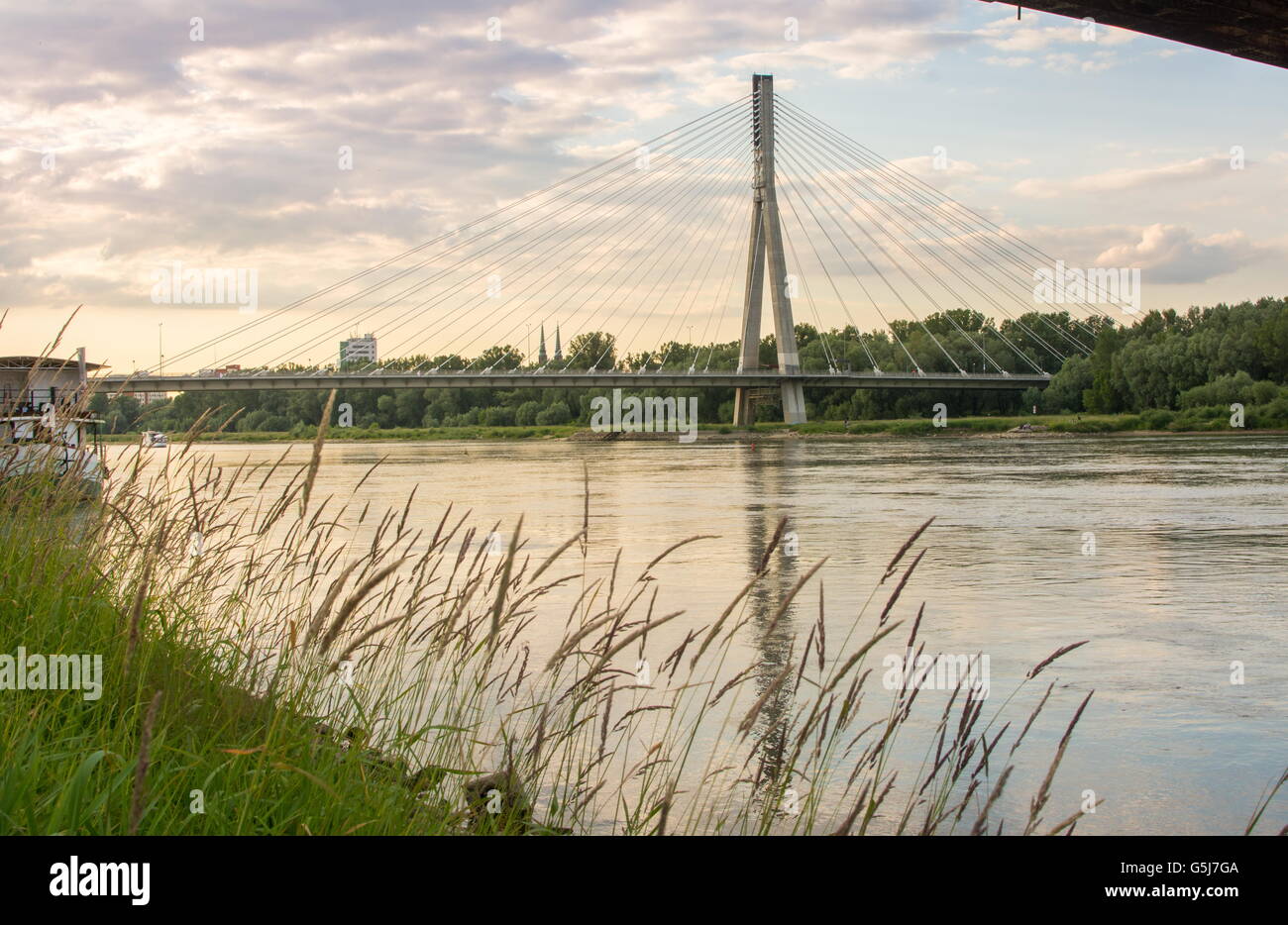 Heilig-Kreuz-Brücke über die Weichsel in Warschau Polen, Europa Stockfoto