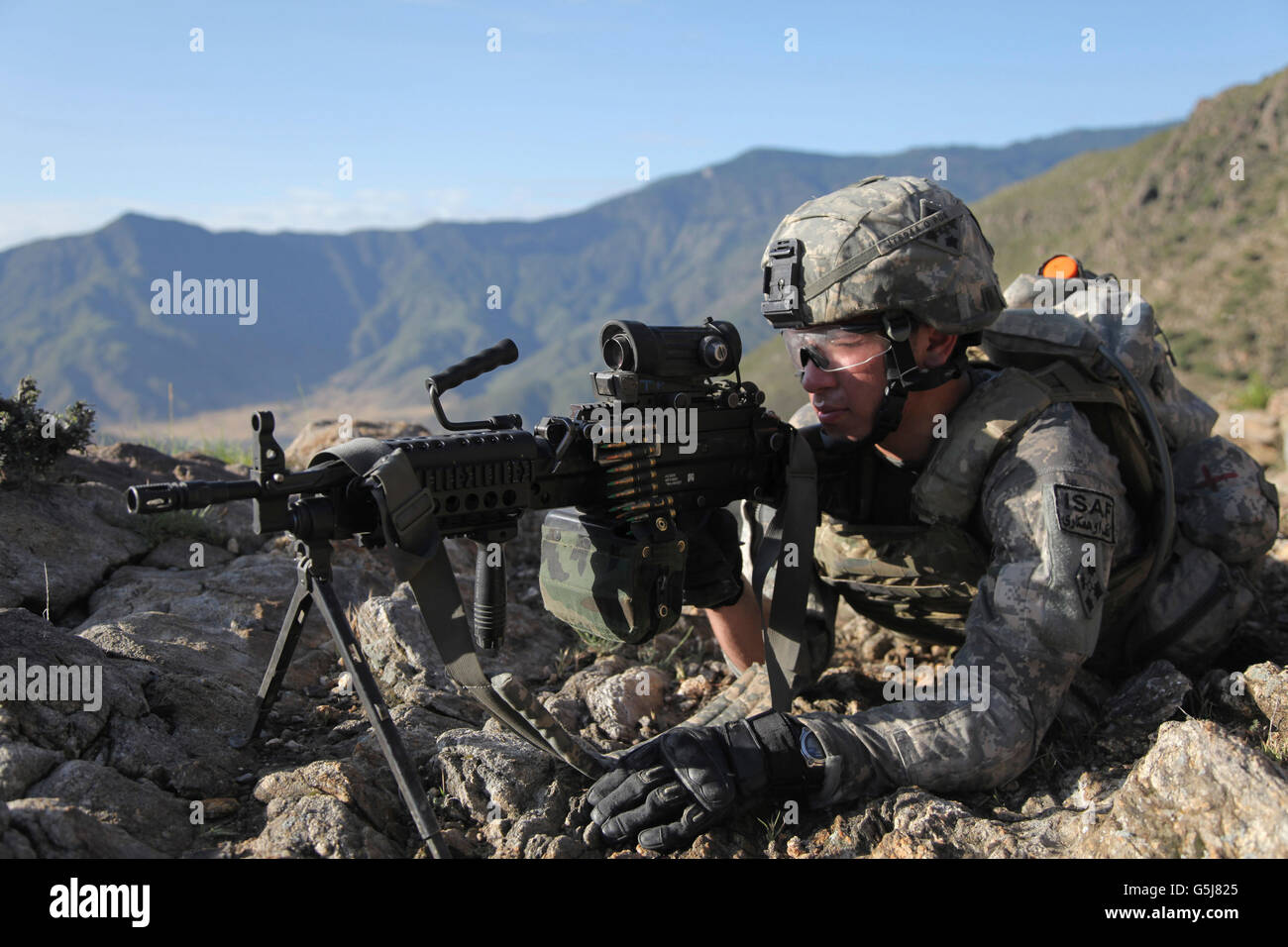 US Army Soldat bietet Overwatch Sicherheit in Katar Kala, Afghanistan. Stockfoto